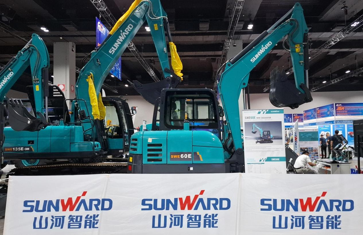 扬帆起航 | LETOU乐投智能闪灼长沙工程机械展东南亚分展