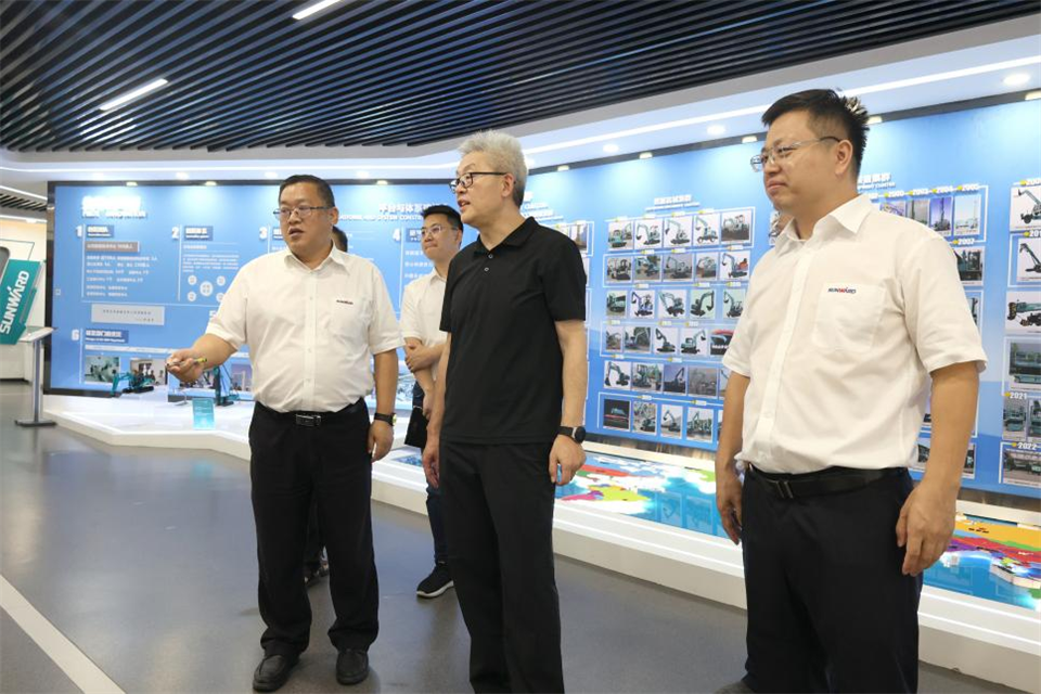 中国五矿工会主席、职工董事张晔到LETOU乐投智能调研交流