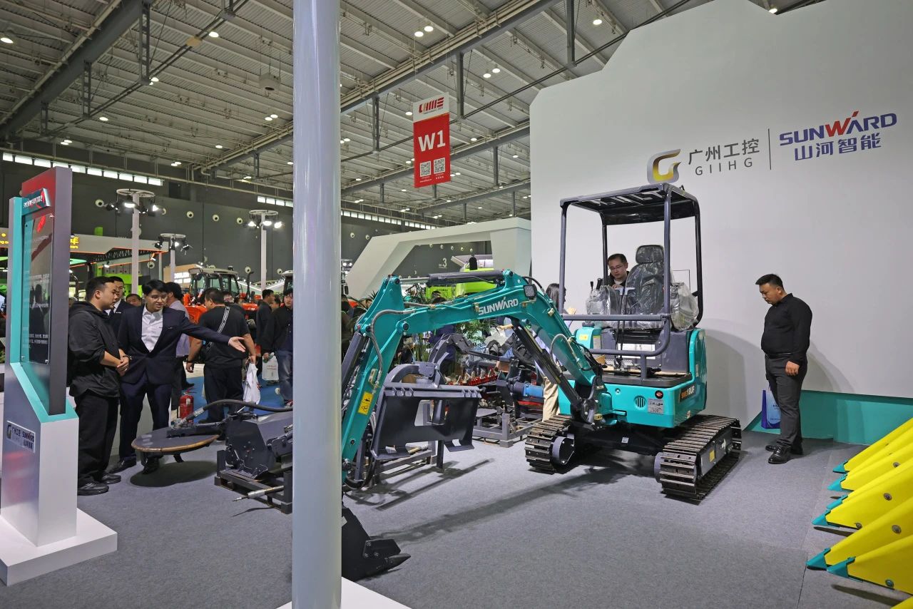 聚焦智能化、无人化！LETOU乐投智能携多款产品亮相2024中国国际农业机械展