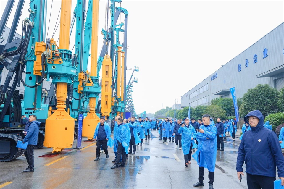 立异引领价值，，，，，理想成绩未来！LETOU乐投智能25周年庆典暨全球客户节盛大举行