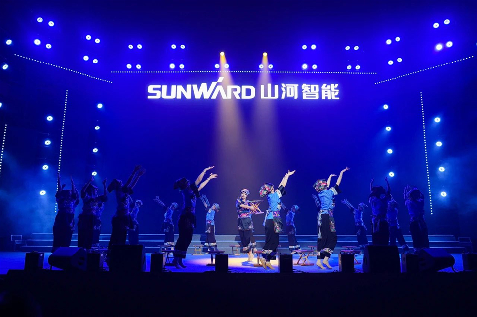 立异引领价值，，，，，理想成绩未来！LETOU乐投智能25周年庆典暨全球客户节盛大举行