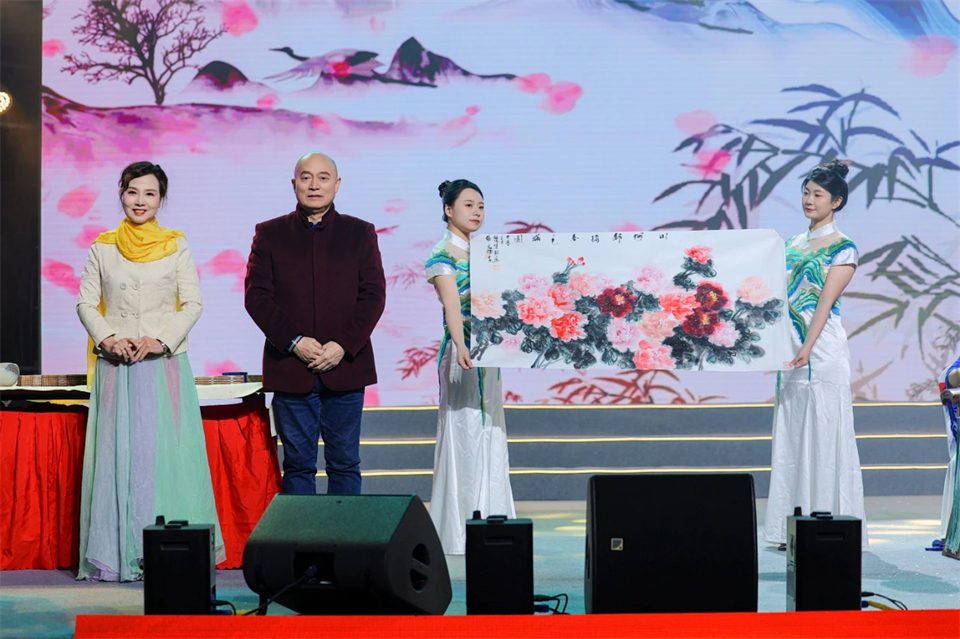 立异引领价值 理想成绩未来——庆祝LETOU乐投智能建设25周年表扬大会暨文艺晚会盛大举行