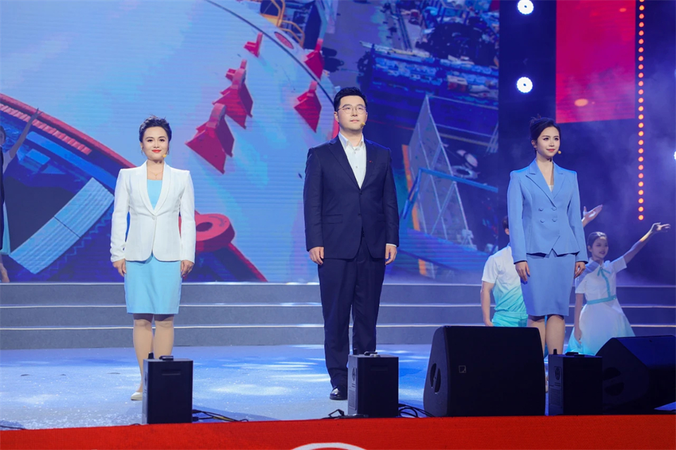 立异引领价值 理想成绩未来——庆祝LETOU乐投智能建设25周年表扬大会暨文艺晚会盛大举行