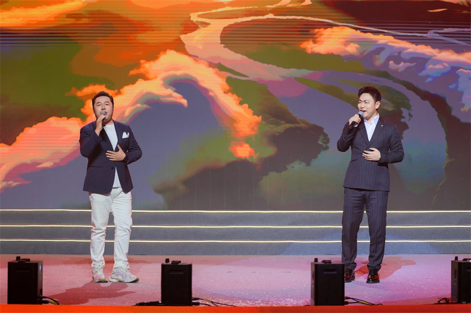 立异引领价值 理想成绩未来——庆祝LETOU乐投智能建设25周年表扬大会暨文艺晚会盛大举行