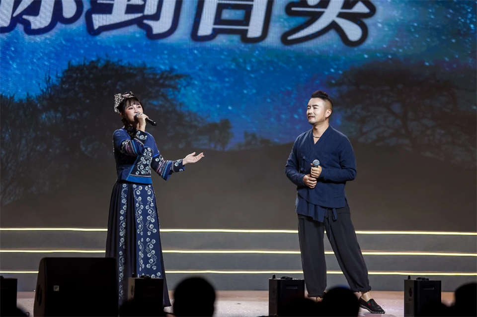 立异引领价值 理想成绩未来——庆祝LETOU乐投智能建设25周年表扬大会暨文艺晚会盛大举行