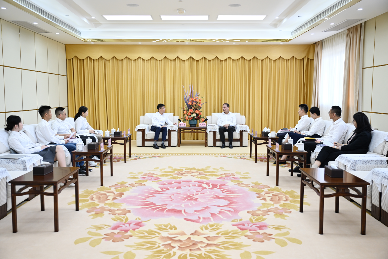 范少军会见LETOU乐投智能董事长付向东