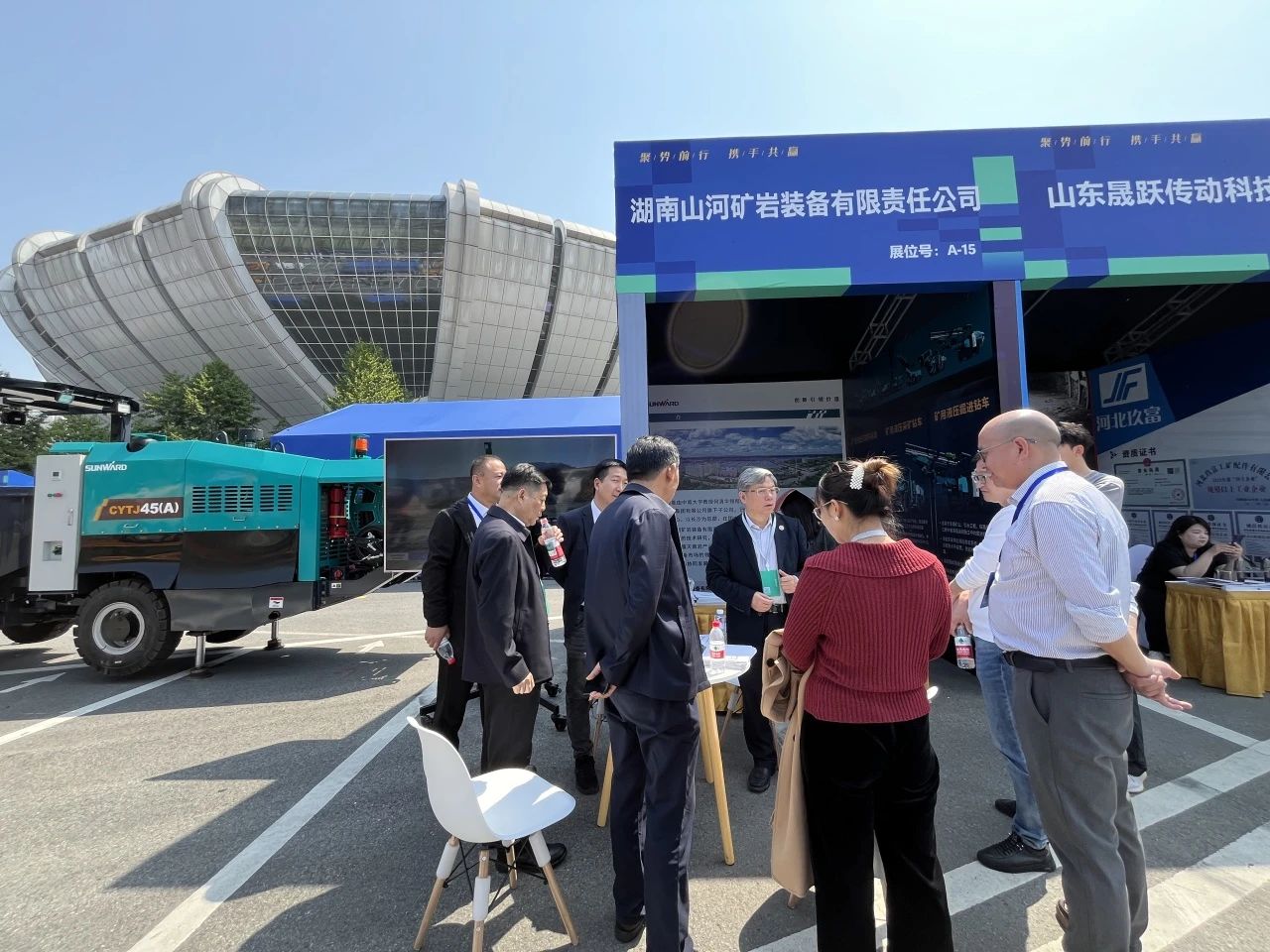 LETOU乐投矿岩携井下掘进台车亮相苍南矿山井巷机械展