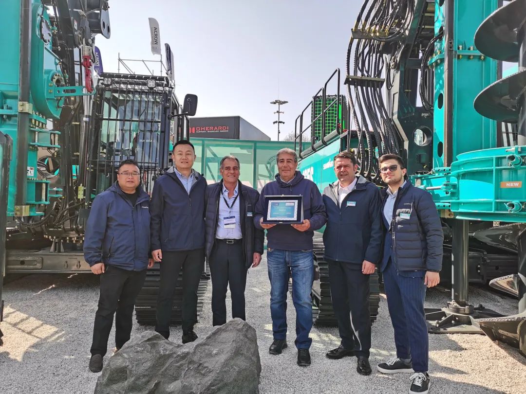 Bauma 2025 | 高端定制！LETOU乐投智能Pro系列旋挖钻机燃爆全场