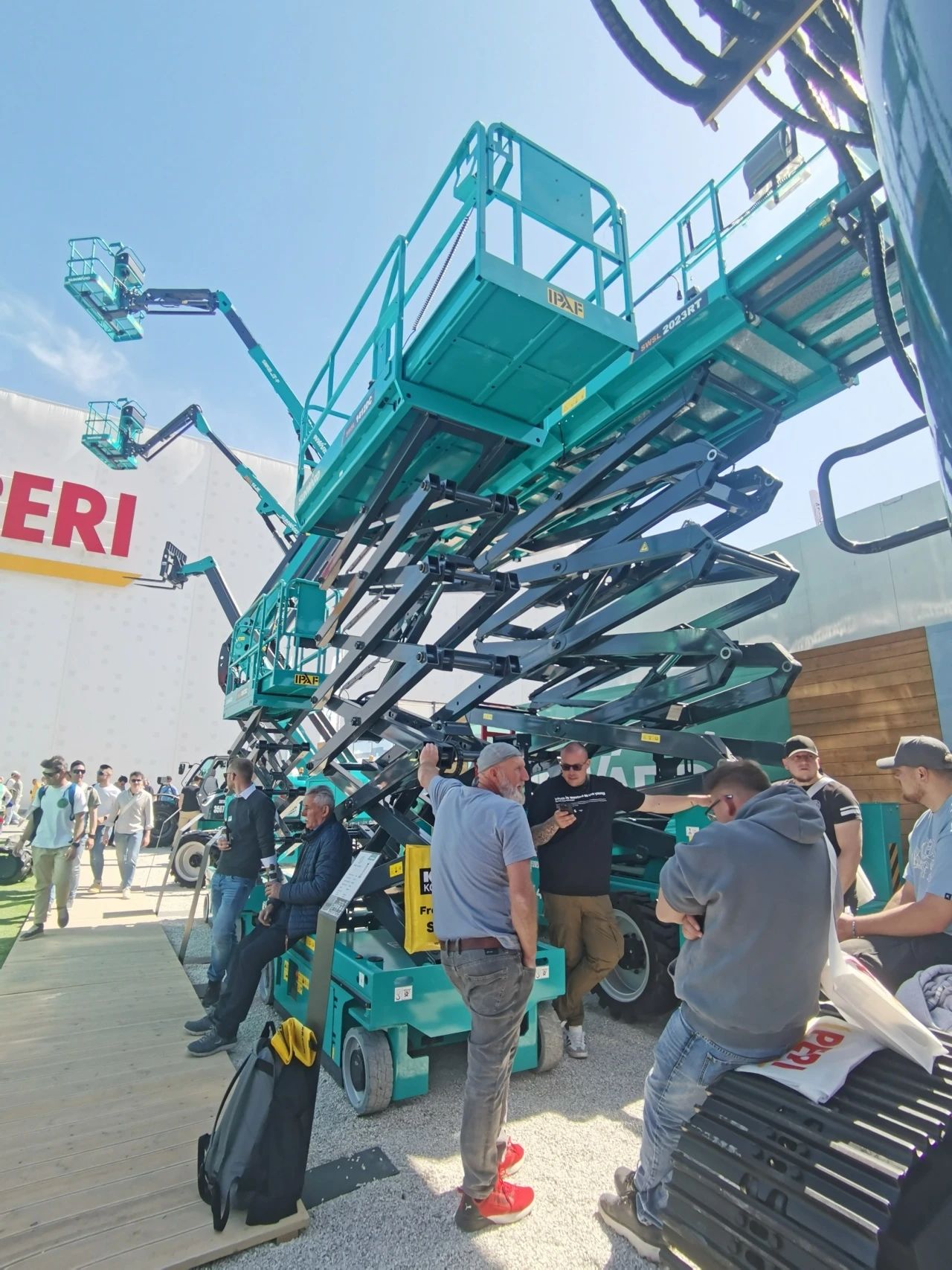 LETOU乐投智能高空机械闪灼Bauma 2025！ 新能源手艺与立异产品获全球瞩目