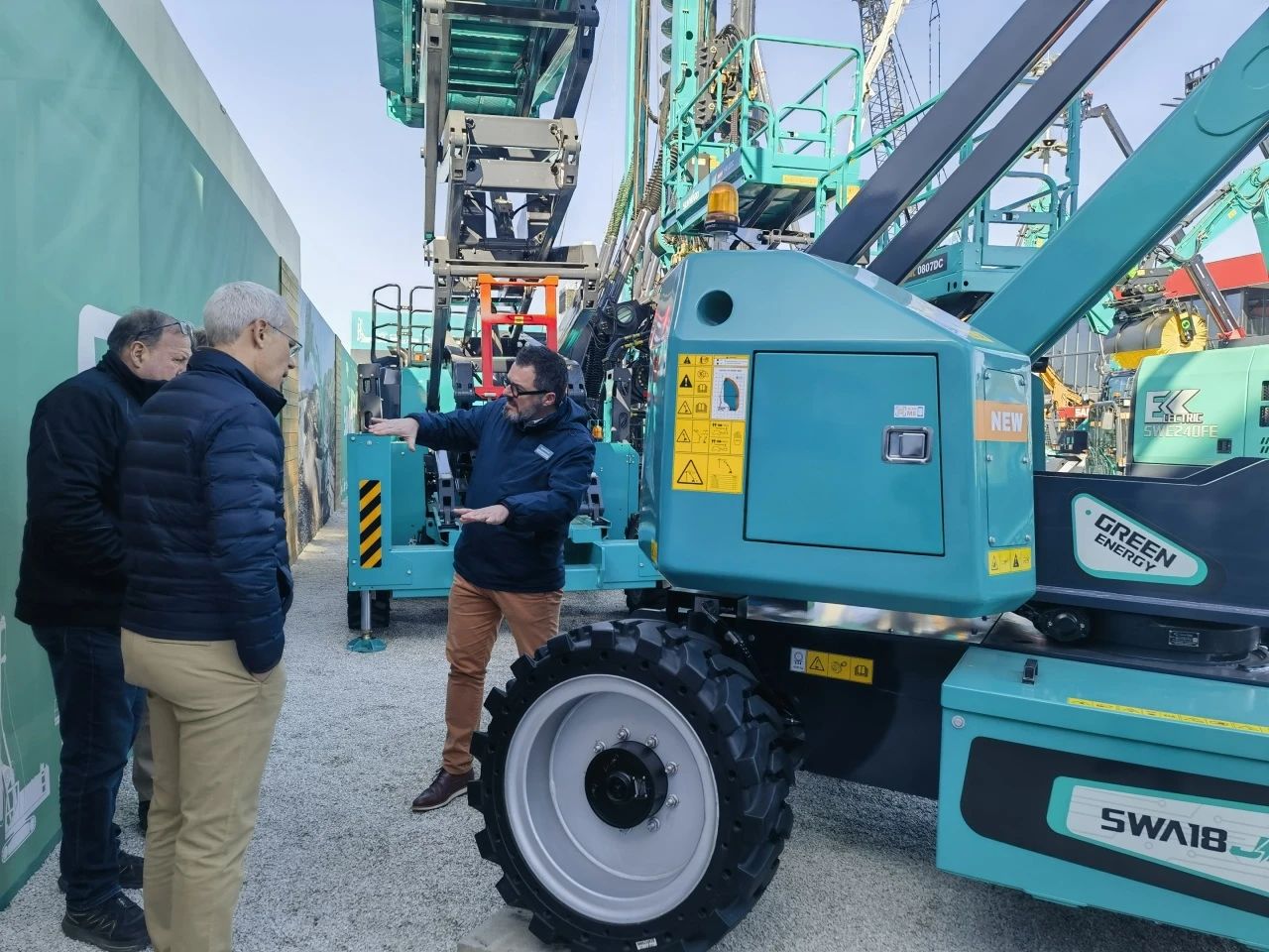 LETOU乐投智能高空机械闪灼Bauma 2025！ 新能源手艺与立异产品获全球瞩目