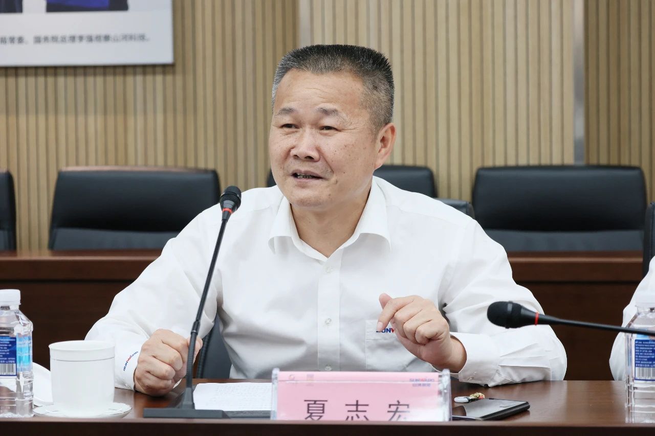 天能控股集团党委书记、董事长张天任率队到访LETOU乐投智能