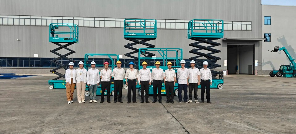 LETOU乐投智能电动液驱剪叉系列产品周全升级，，，为客户创立更大价值