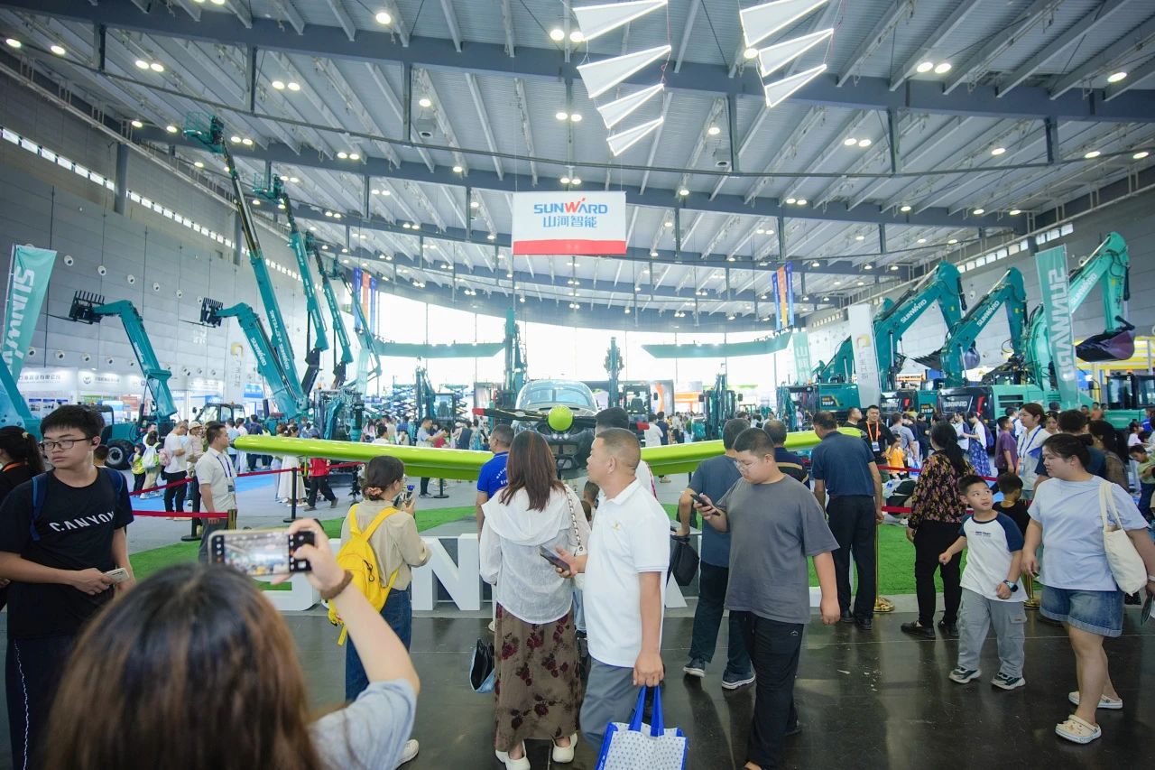 2025 CICEE | 圆满收官！LETOU乐投智能展区亮点精彩回首