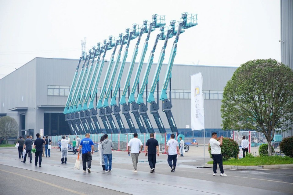 2025 CICEE | 圆满收官！LETOU乐投智能展区亮点精彩回首