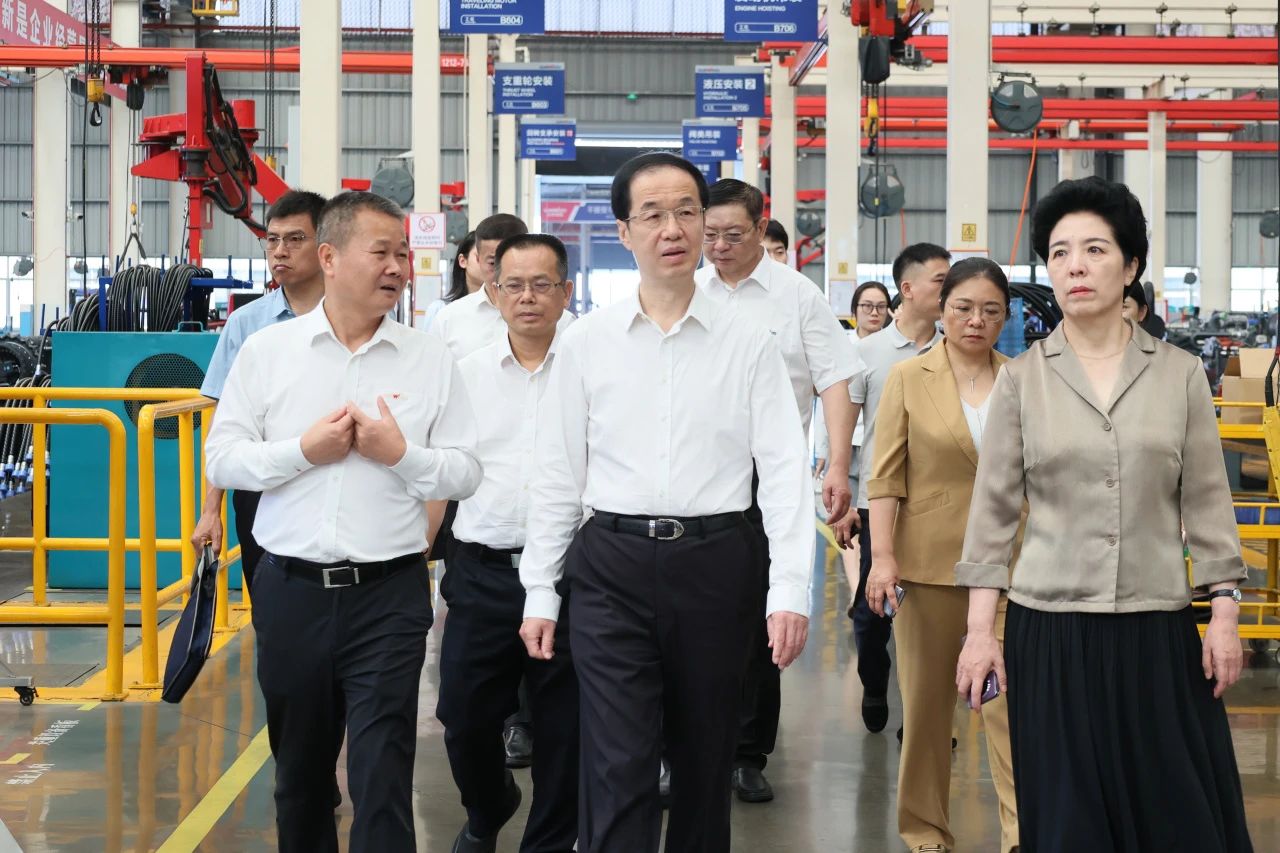 吉林省人大常委会党组书记、副主任高广滨调研LETOU乐投智能