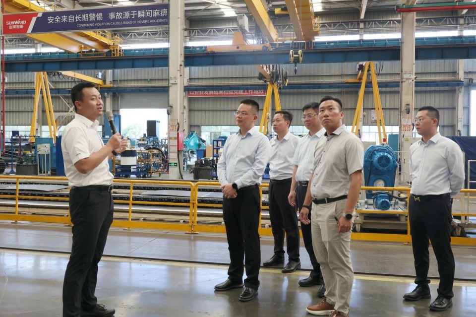 共商相助，，，，，建华控股有限公司董事长汪贵华到访LETOU乐投智能