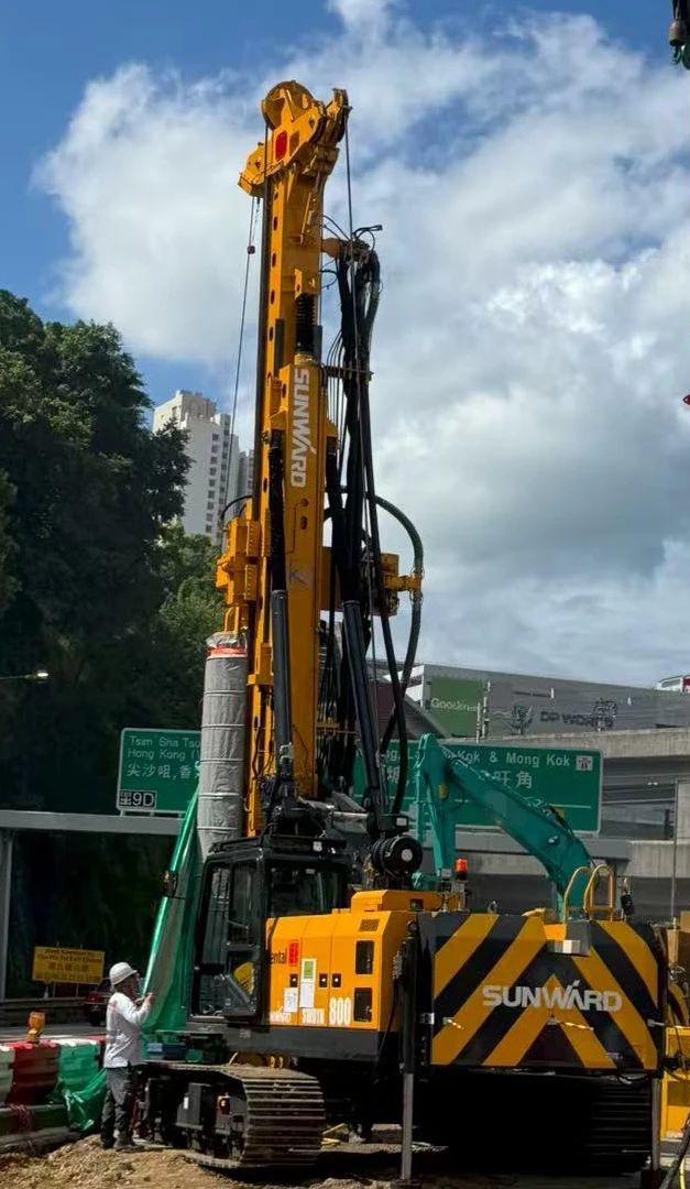 硬核首秀！LETOU乐投智能SWDTH800大直径潜孔锤钻机进击香港市场