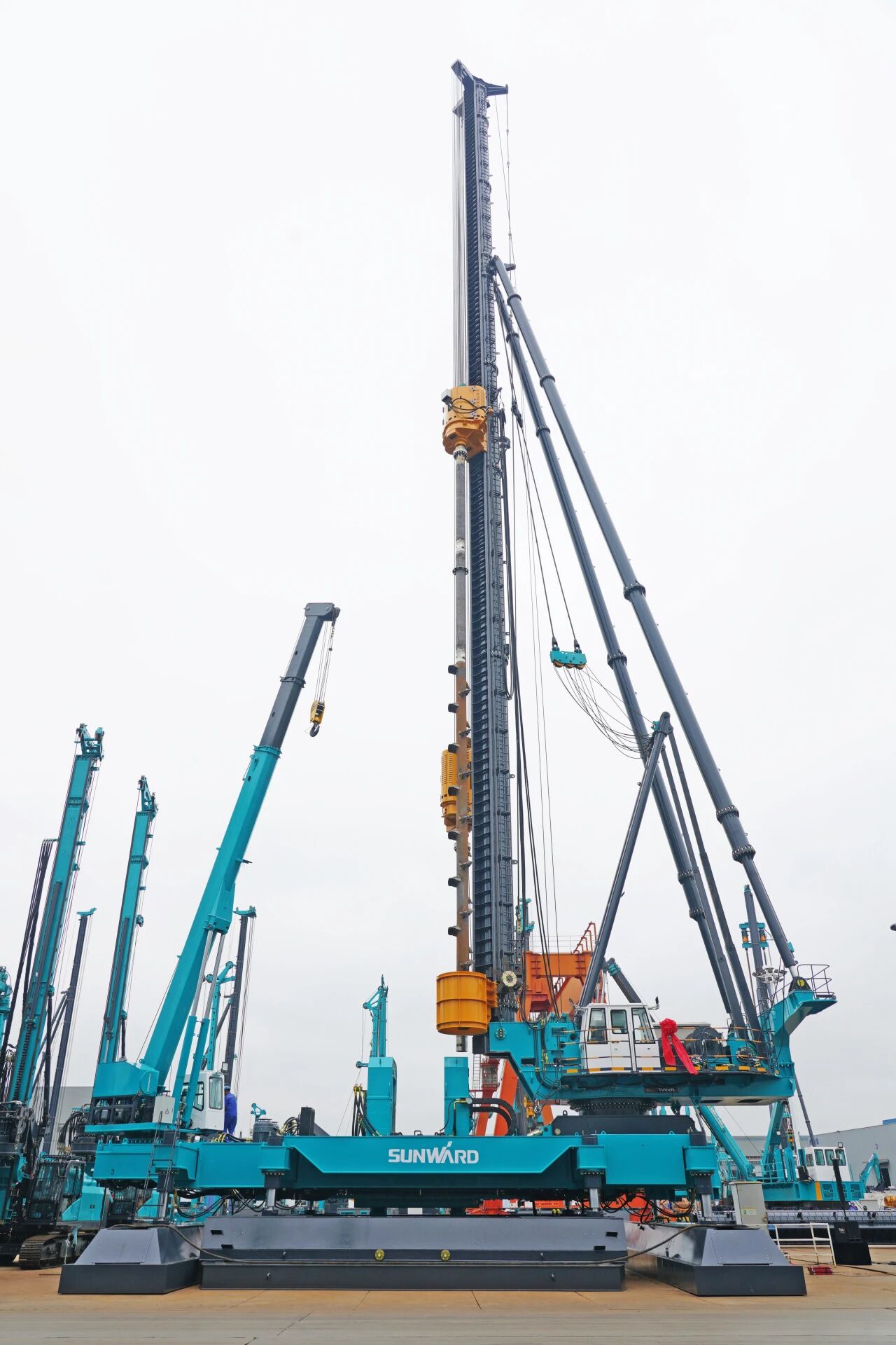 破局深基施工！LETOU乐投智能搅拌中掘植桩一体机重磅交付