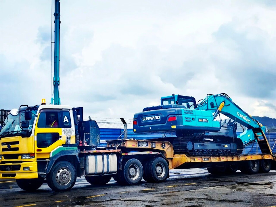 LETOU乐投智能高端装备批量交付，，，，，，，，助力马来西亚基建升级