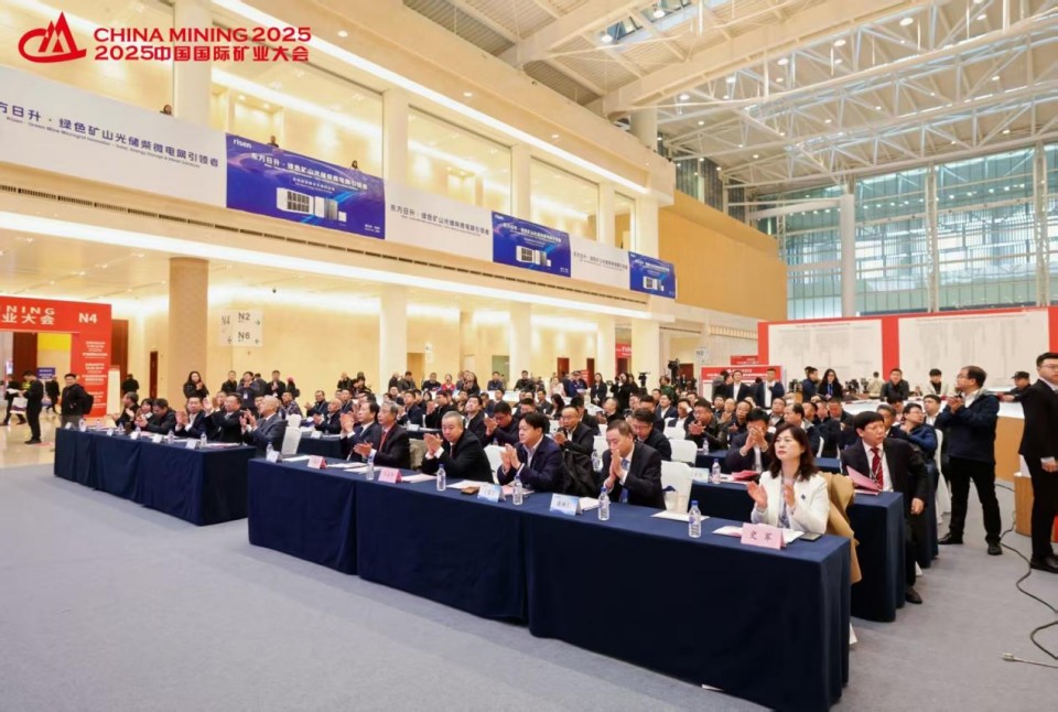 “地勘装备能力提升的重大突破”！LETOU乐投智能联合中国煤炭地质总局宣布T138车载钻机