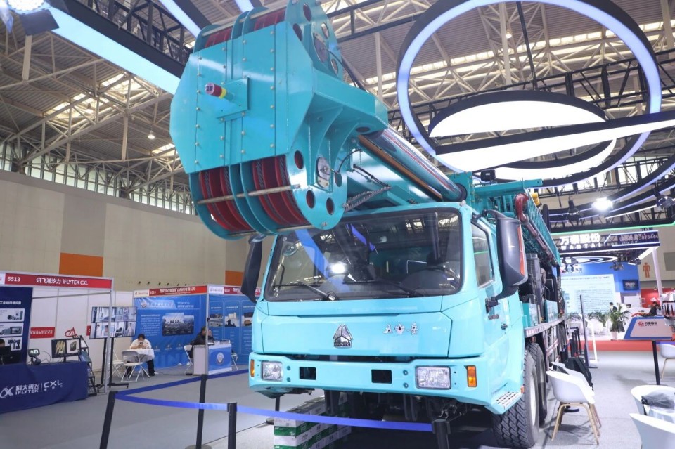 “地勘装备能力提升的重大突破”！LETOU乐投智能联合中国煤炭地质总局宣布T138车载钻机