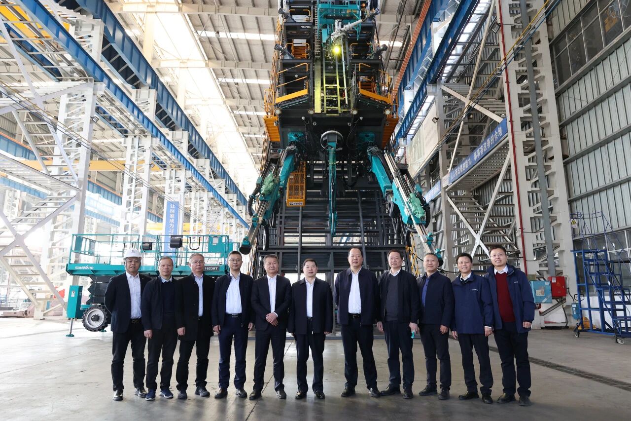 同谋相助、共赢生长！中国能建葛洲坝集团党委书记、董事长谭华到访LETOU乐投智能